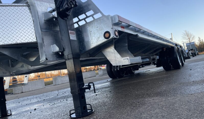 
								2025 K-Trail 20+5ft Beavertail Gooseneck Flatbed 28,075lbs full									