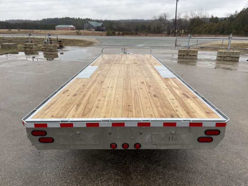 
								2025 One-Sixteen 102″ x 24ft Deckover Flatbed 14,000lbs full									