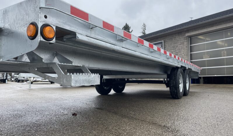 
								2025 One-Sixteen 102″ x 20ft Deckover Flatbed 14,000lbs full									