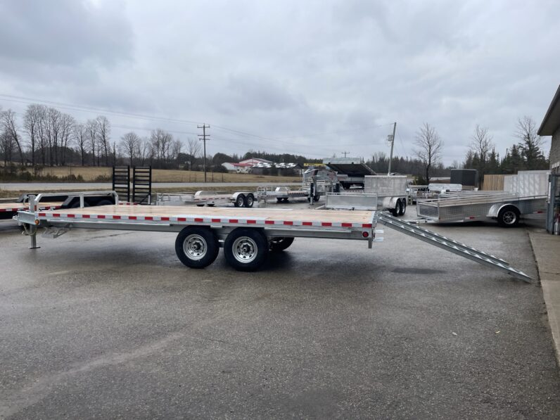 
								2025 One-Sixteen 102″ x 20ft Deckover Flatbed 14,000lbs full									