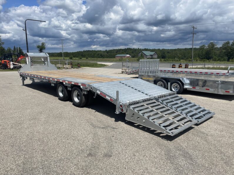 
								2025 Triumph 25+5ft Beavertail Gooseneck Flatbed 28,800lbs full									