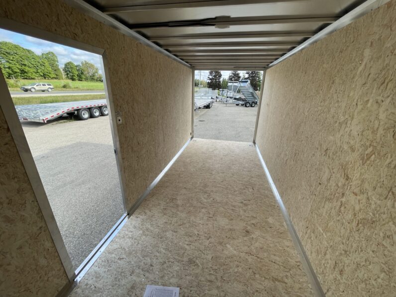 
								2025 Rocklyn Trailers 8.5 x 16ft Enclosed Trailer 9,900lbs full									