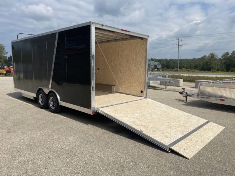 
								2025 Rocklyn Trailers 8.5 x 20ft Enclosed Trailer 9,990lbs full									