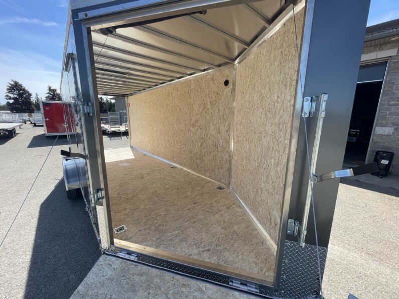 
								2025 Rocklyn 7×18+5ft V-Nose Enclosed Trailer 9,900lbs full									