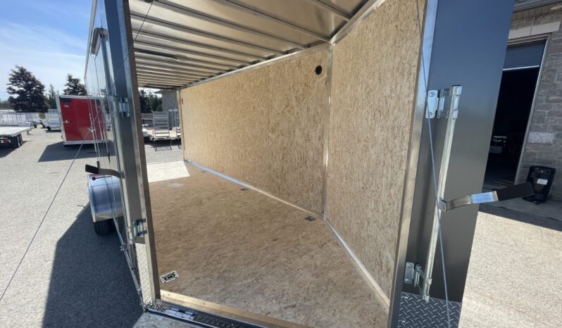 
								2025 Rocklyn 7×18+5ft V-Nose Enclosed Trailer 9,900lbs full									