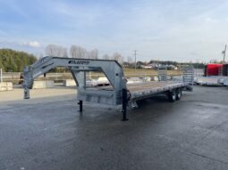 2025 Triumph Trailers 20+5ft Beavertail Gooseneck Flatbed 16,800lbs