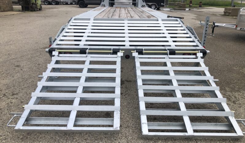 
								2025 K-Trail 20+5ft Beavertail Gooseneck Flatbed 23,325lbs full									