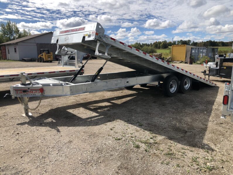 
								2025 Triumph Trailers 102”x24ft Deckover Tilt Trailer 20,000lbs full									