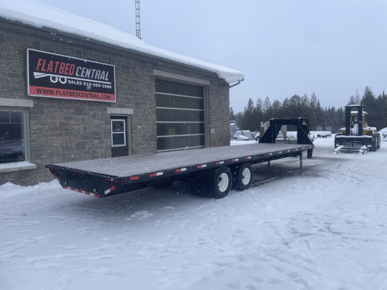 
								2020 Canada Trailers 30ft Gooseneck Flatbed 24,000lbs full									