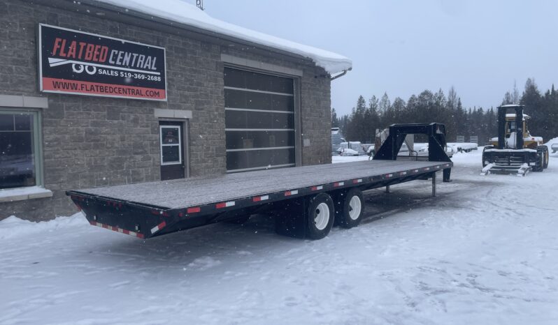 
								2020 Canada Trailers 30ft Gooseneck Flatbed 24,000lbs full									