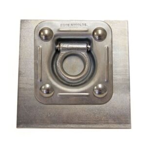 ZINC PLATED TIE-DOWN RING 5K AND REINFORCING PLATE 4 1/2'' X 4 3/4''