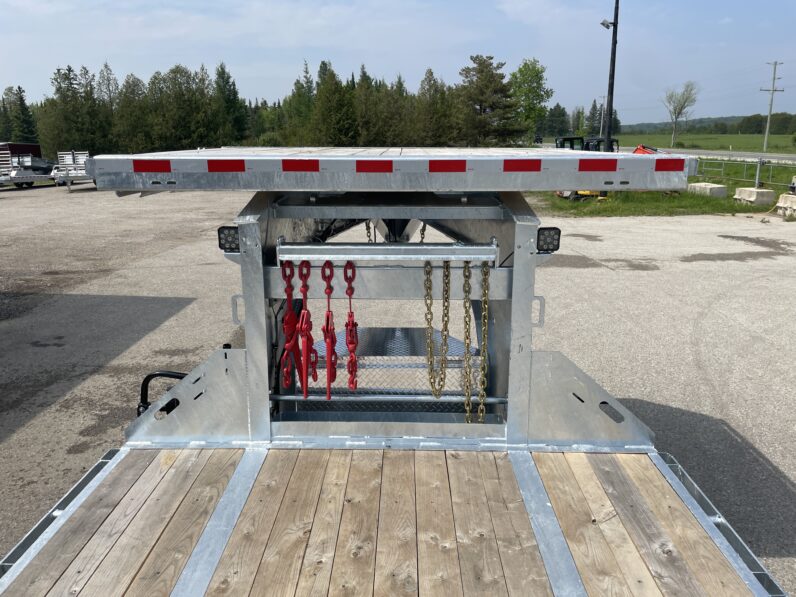 
								2025 One-Sixteen 30+5ft Beavertail Gooseneck Flatbed 36,000lbs full									
