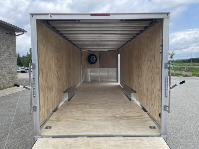 
								2025 Rocklyn Trailers 8.5x24ft Enclosed Trailer 9,900lbs full									