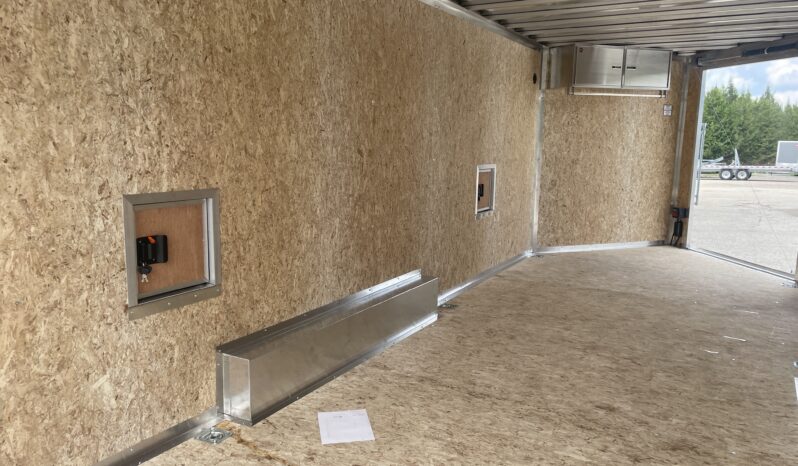 
								2025 Rocklyn Trailers 8.5×20 5ft V-Nose Enclosed Trailer 7,000lbs full									