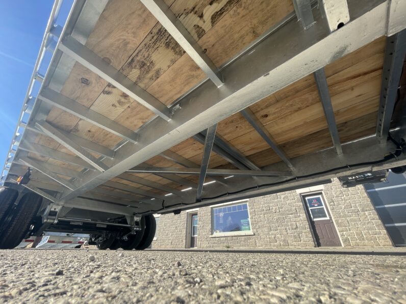 
								2026 K-Trail 20+5ft Beavertail Gooseneck Flatbed 28,075lbs full									