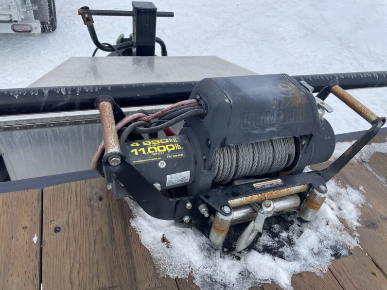 
								2022 Canada Trailers 102”x24ft Tilt Trailer 15,120lbs full									