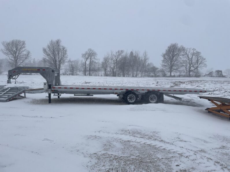 
								2026 One-Sixteen 30ft Gooseneck Full Tilt 28,800lbs full									