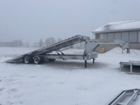 2026 One-Sixteen 30ft Gooseneck Full Tilt 28,800lbs