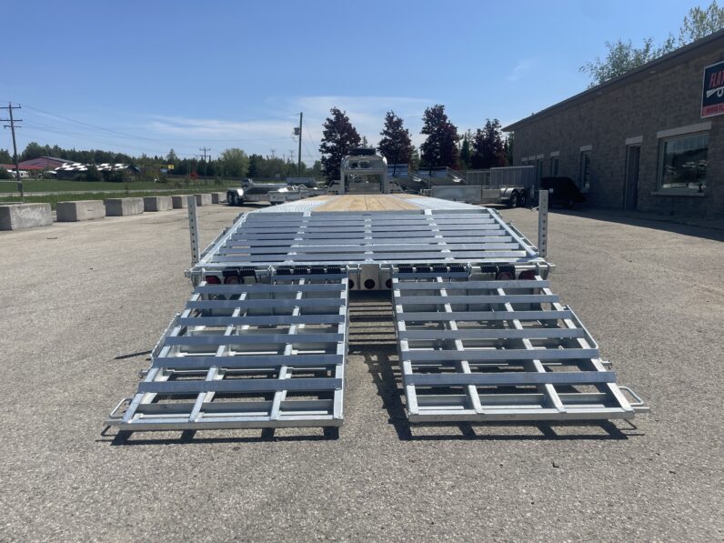 
								2026 K-Trail 35 5ft Beavertail Gooseneck Flatbed 35,250lbs full									