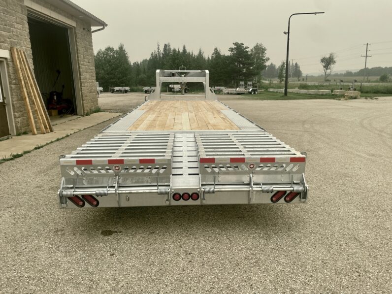 
								2027 One-Sixteen 20+5ft Beavertail Gooseneck Flatbed 21,000lbs full									
