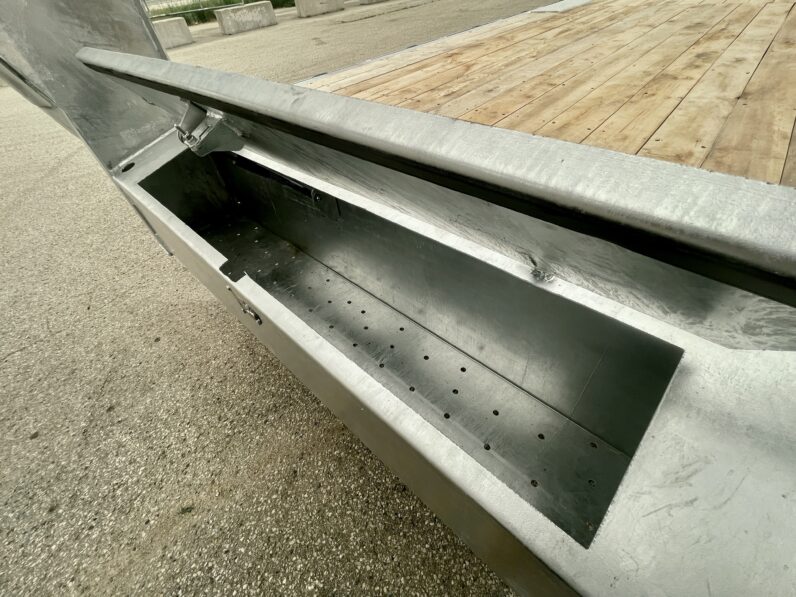 
								2027 One-Sixteen 20+5ft Beavertail Gooseneck Flatbed 21,000lbs full									