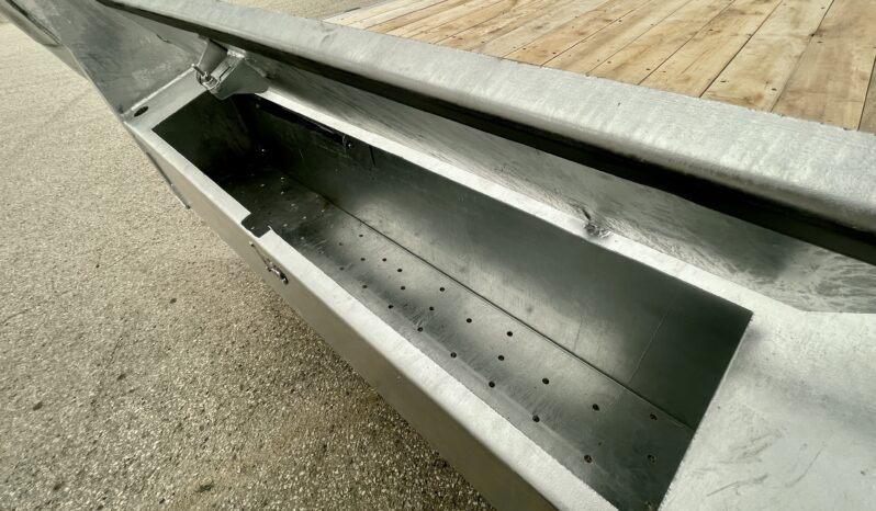 
								2027 One-Sixteen 20+5ft Beavertail Gooseneck Flatbed 21,000lbs full									