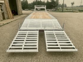 2027 One-Sixteen 20+5ft Beavertail Gooseneck Flatbed 21,000lbs