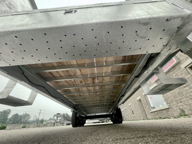 
								2027 One-Sixteen 20+5ft Beavertail Gooseneck Flatbed 21,000lbs full									