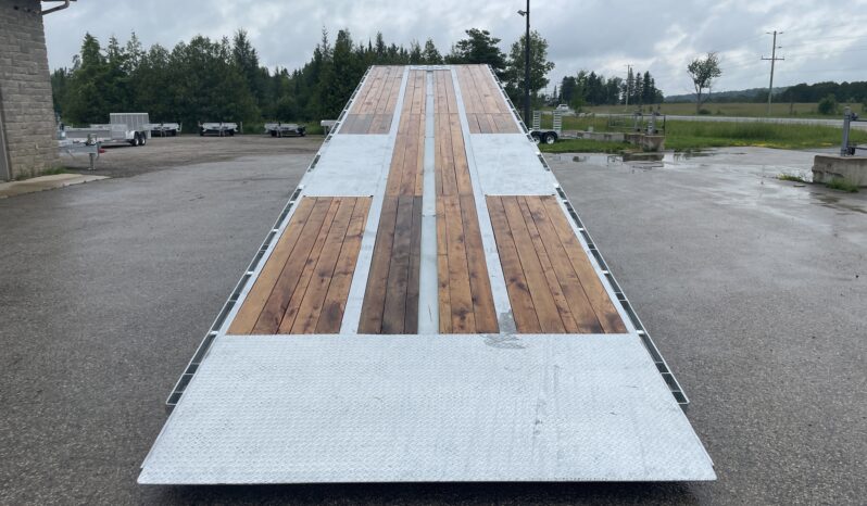 
								2027 One-Sixteen 40ft Full Tilt Gooseneck Flatbed 36,000lbs full									