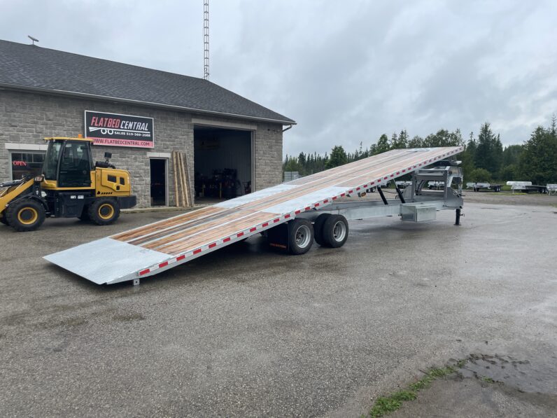 
								2027 One-Sixteen 40ft Full Tilt Gooseneck Flatbed 36,000lbs full									