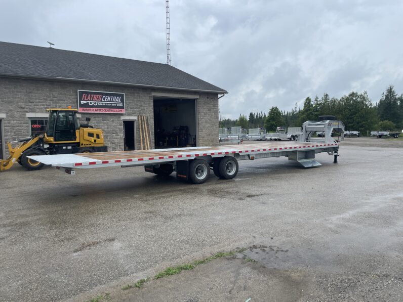 
								2027 One-Sixteen 40ft Full Tilt Gooseneck Flatbed 36,000lbs full									