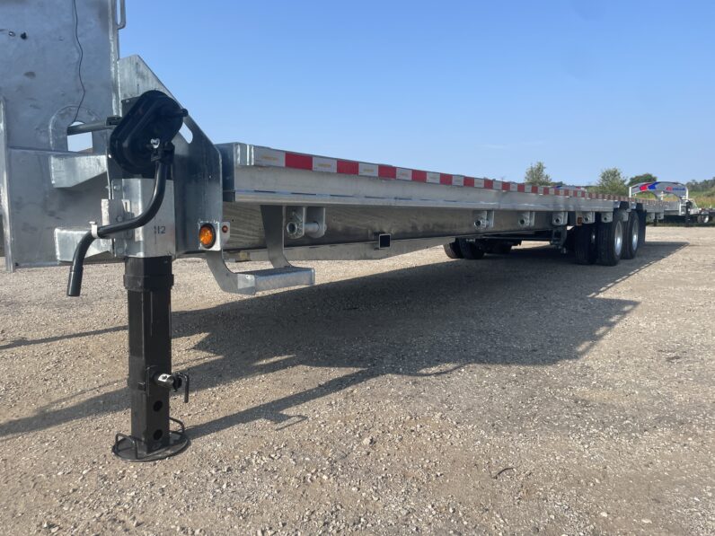 
								2027 One-Sixteen 40ft Full Tilt Gooseneck Flatbed 40,000lbs full									