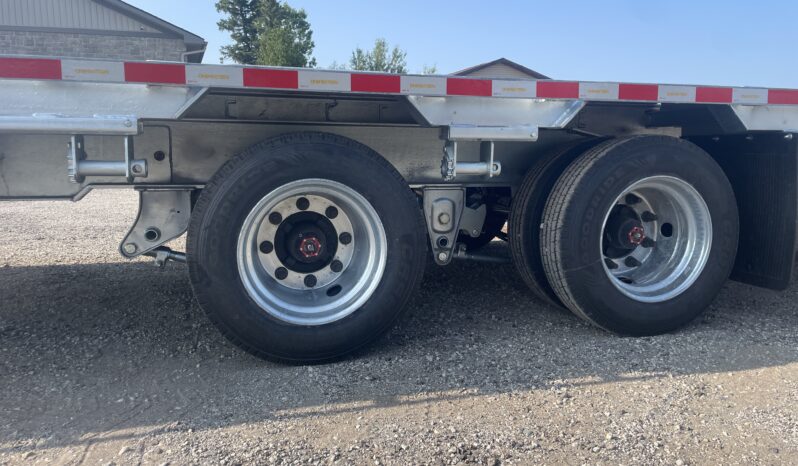 
								2027 One-Sixteen 40ft Full Tilt Gooseneck Flatbed 40,000lbs full									