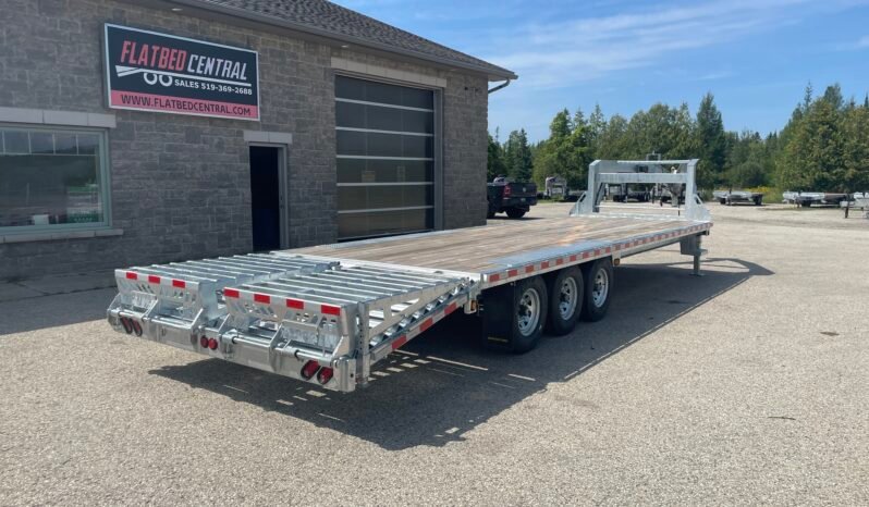
								2027 One-Sixteen 24 5ft Beavertail Gooseneck Flatbed 25,000lbs full									