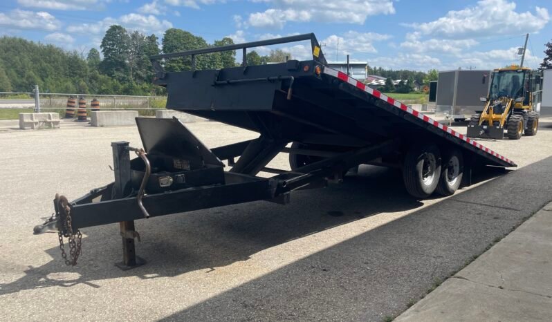 
								2019 Canada Trailers 22ft Deckover Tilt Trailer 15,120lbs full									