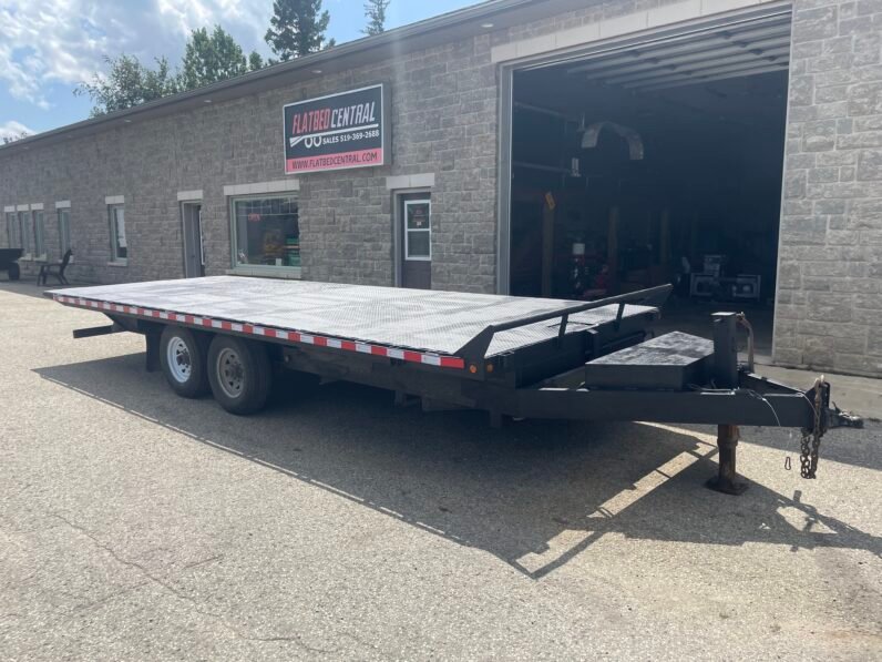 
								2019 Canada Trailers 22ft Deckover Tilt Trailer 15,120lbs full									