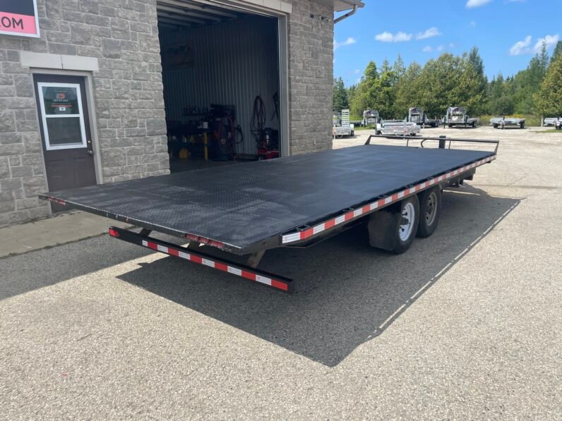 
								2019 Canada Trailers 22ft Deckover Tilt Trailer 15,120lbs full									