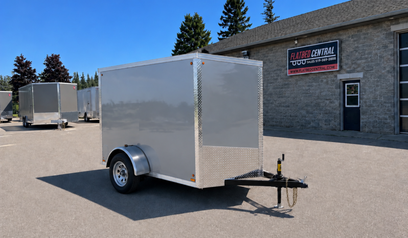 
								2027 Newport 5x10ft Enclosed Trailer 2,990lbs full									