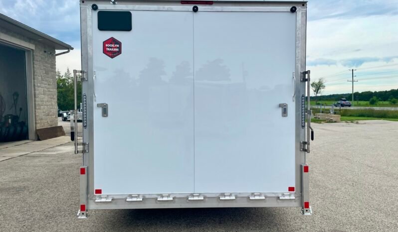 
								2027 Rocklyn Trailers 8.5x24ft Enclosed Trailer 14,000lbs full									