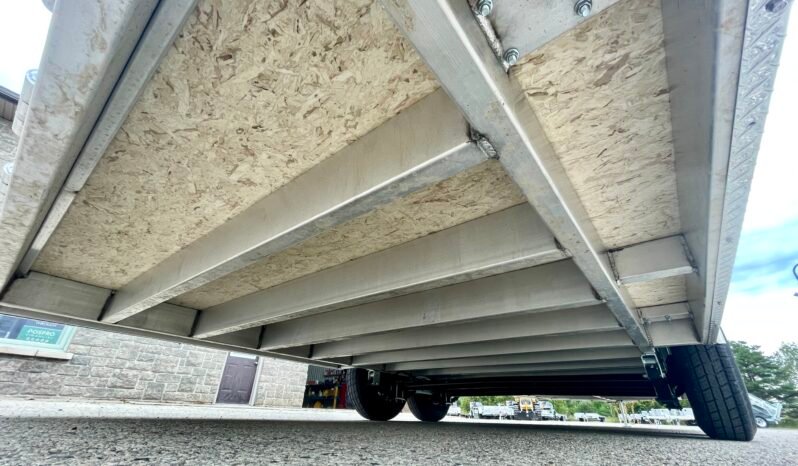 
								2027 Rocklyn Trailers 8.5x24ft Enclosed Trailer 14,000lbs full									